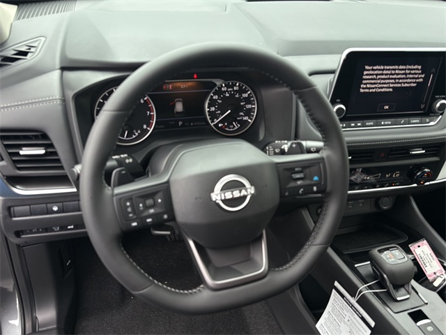 2026 Nissan Rogue SV photo 17