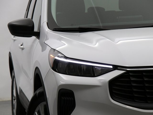 2026 Ford Escape Active photo 3