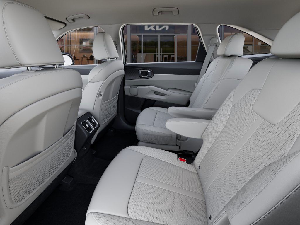 2025 Kia Sorento Hybrid EX photo 18