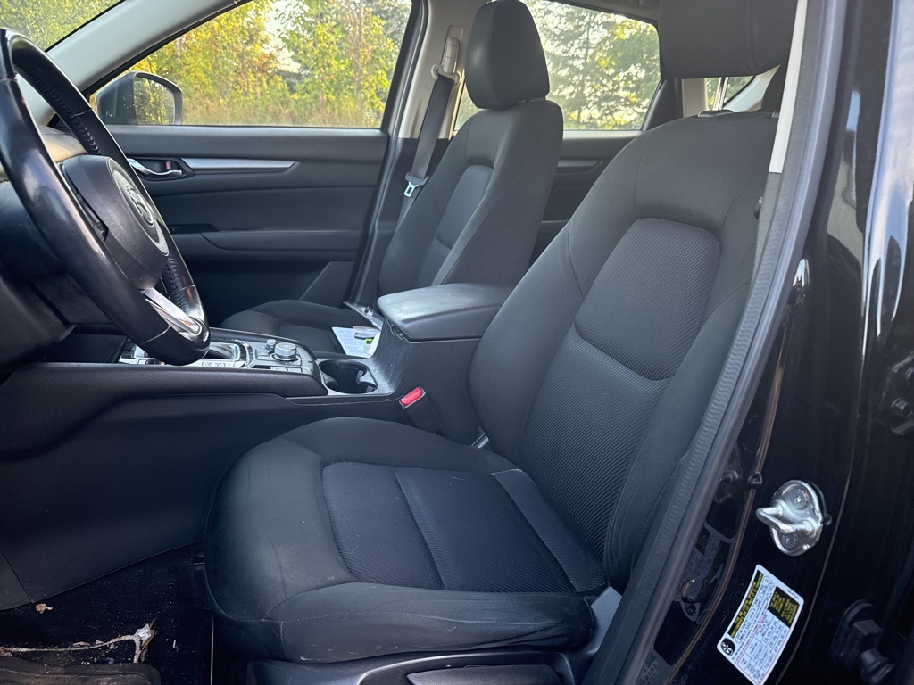 2020 Mazda CX-5 Sport photo 4