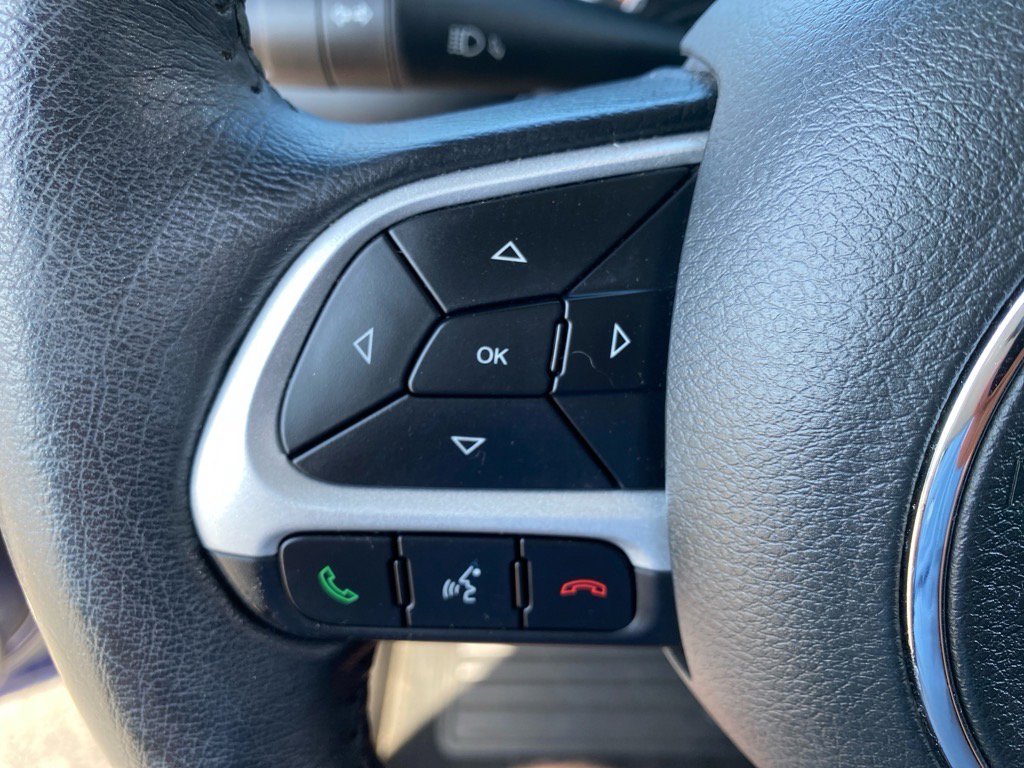 2020 Jeep Renegade Latitude photo 16
