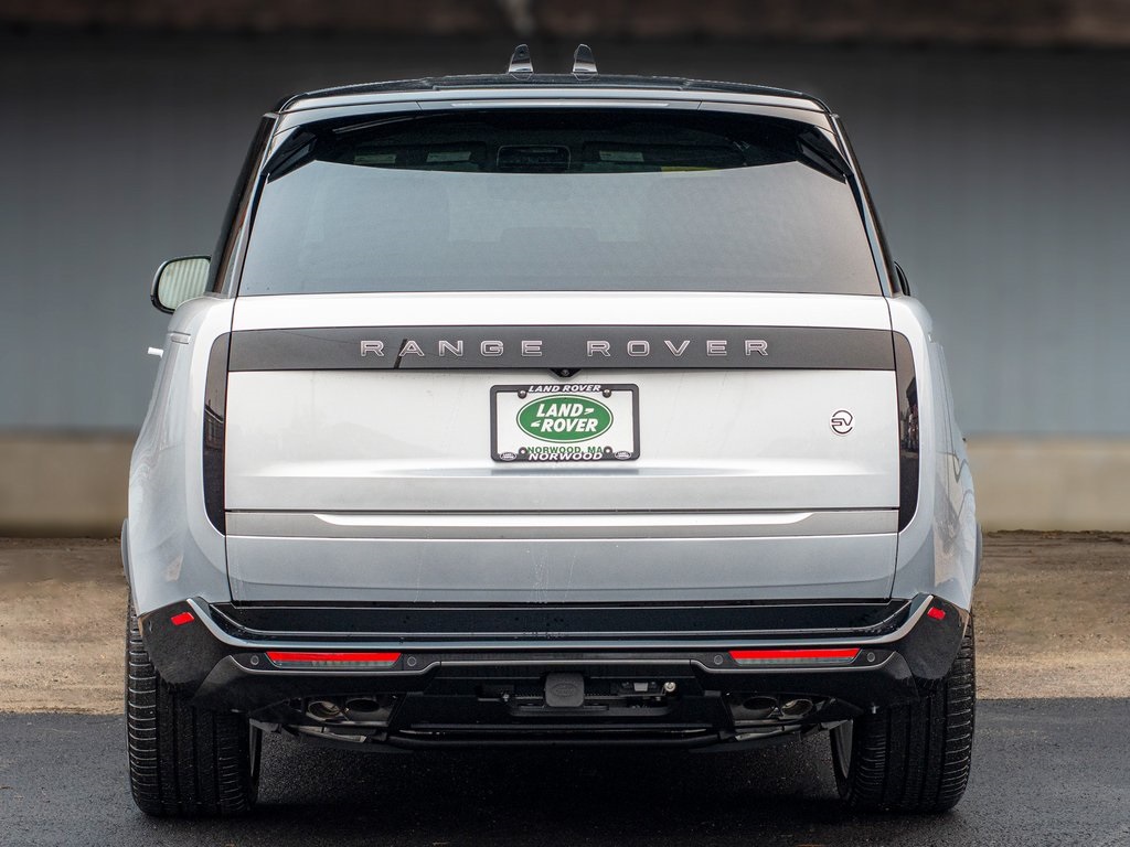 New 2024 Land Rover Range Rover SV 4D Sport Utility in Norwood 