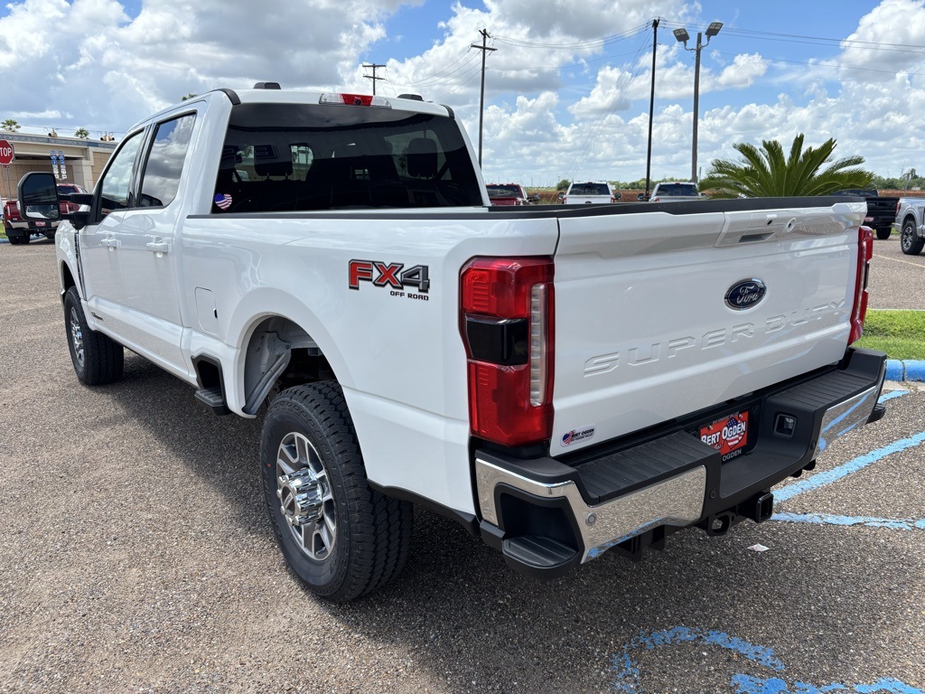 2025 Ford F-250 Lariat photo 5