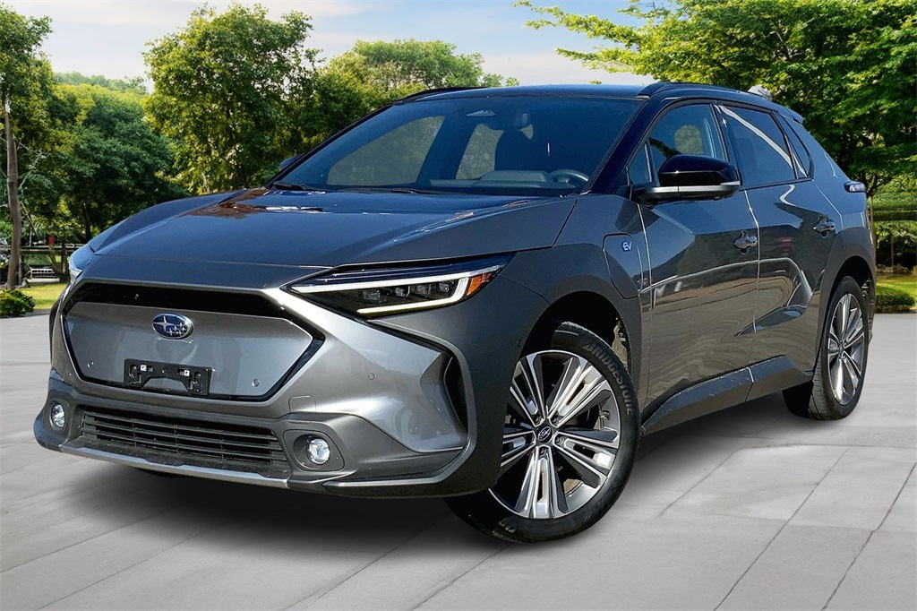 2023 Subaru SOLTERRA Touring's photo
