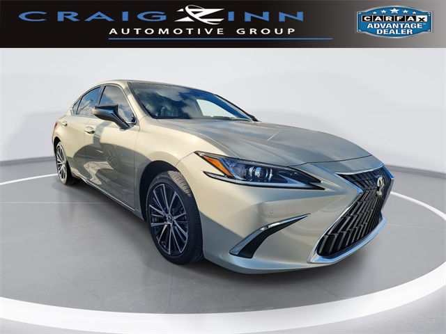 2025 Lexus ES 350's photo