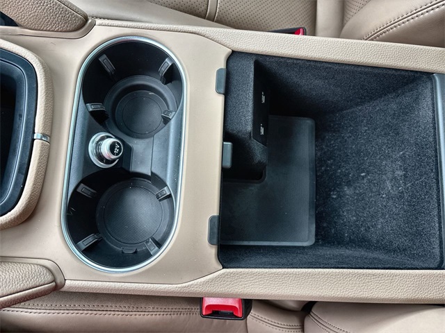 2022 Porsche Cayenne Base photo 22