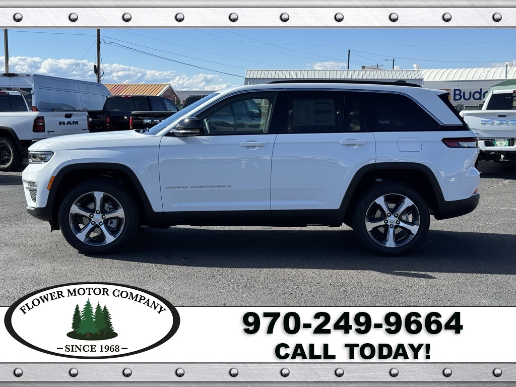 2025 Jeep Grand Cherokee Limited photo 3