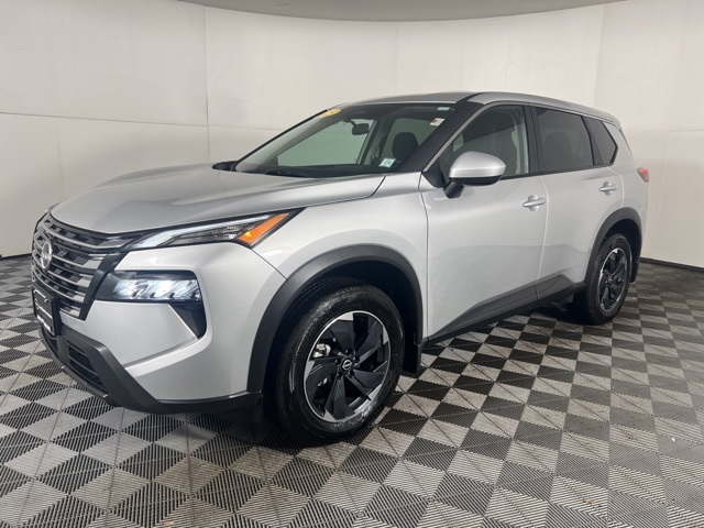 2025 Nissan Rogue SV photo 3