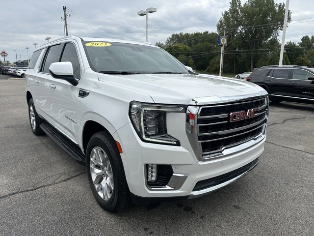 2023 Gmc Yukon XL SLT photo 4