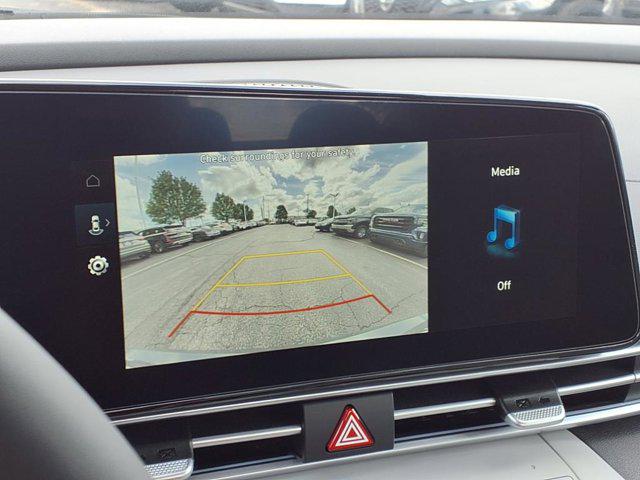 2025 Hyundai Elantra Hybrid Limited photo 14