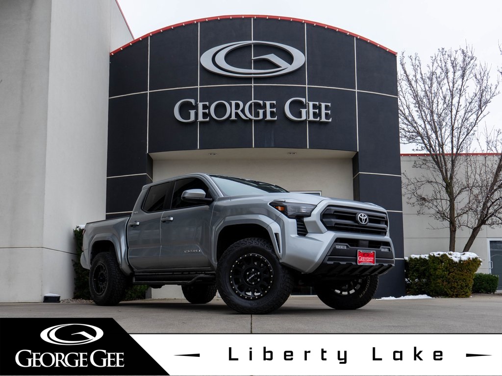 2024 Toyota Tacoma SR5's photo