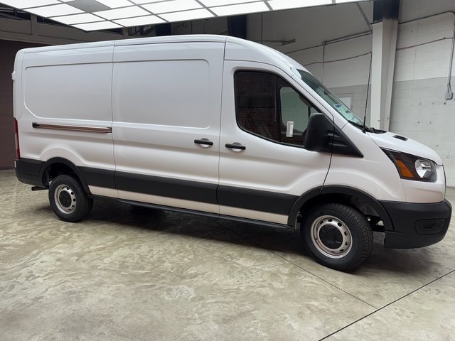 2025 Ford Transit Cargo Van photo 6