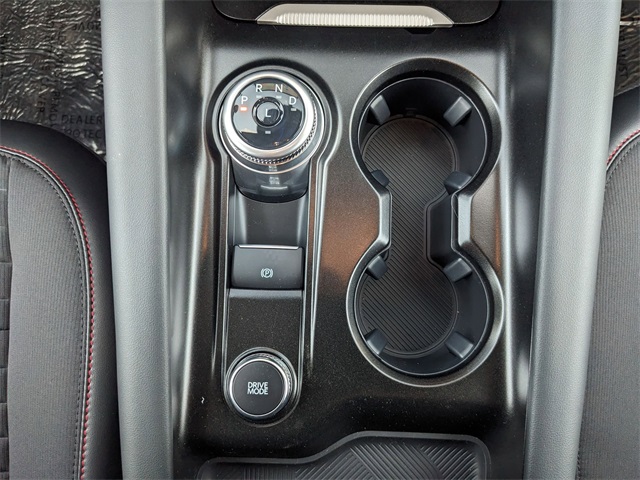 2025 Ford Explorer ST-Line photo 17