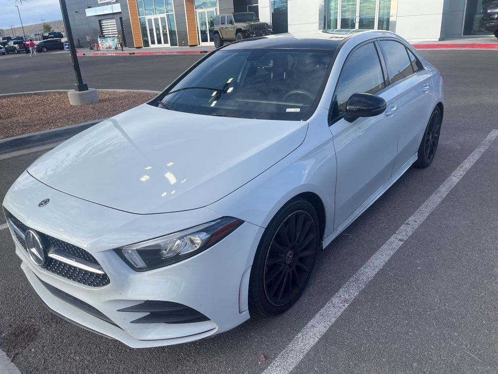 2019 Mercedes Benz A 220 photo 2
