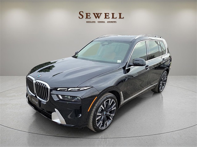2026 BMW X7 40i's photo