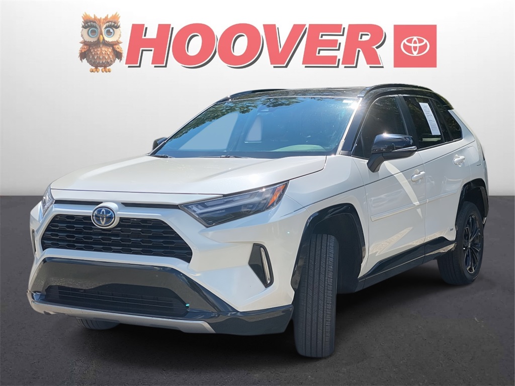 2022 Toyota RAV4 Hybrid XSE photo 3