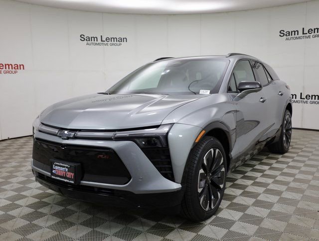 2025 Chevrolet Blazer EV RS photo 4