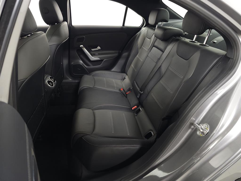 2019 Mercedes Benz A 4MATIC photo 32