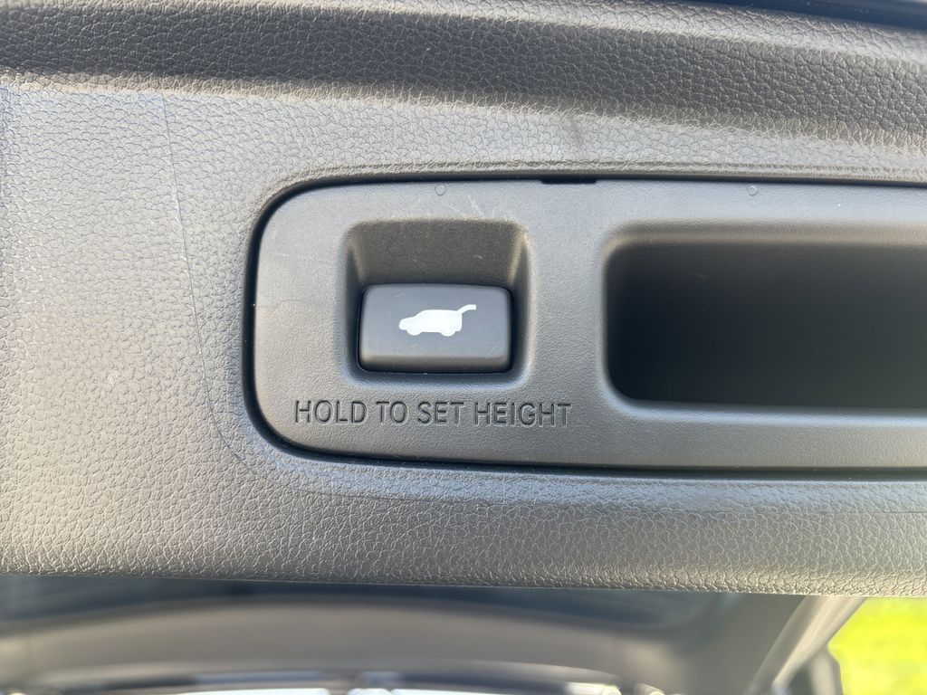 2025 Honda CR-V Hybrid Sport-L photo 15
