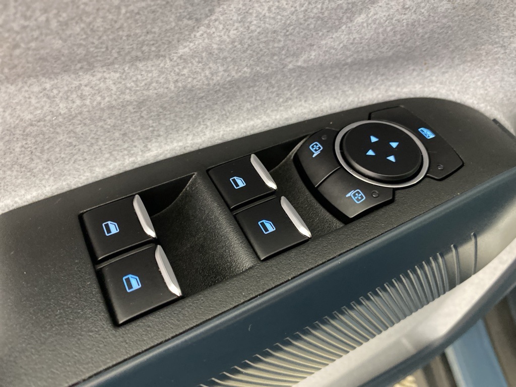 2022 Ford Maverick XLT photo 13
