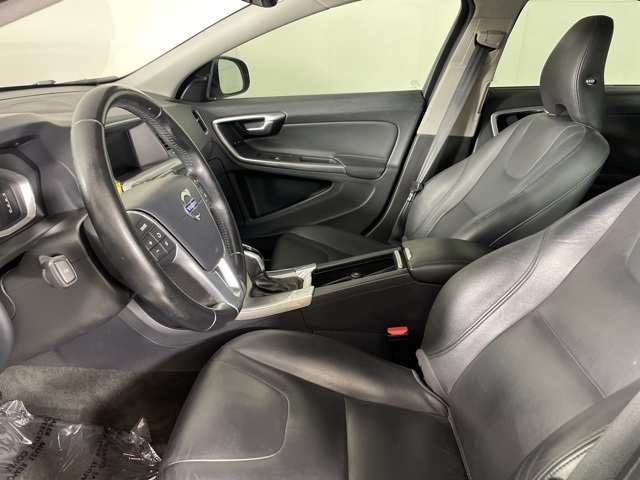 2017 Volvo S60 Inscription T5 photo 16