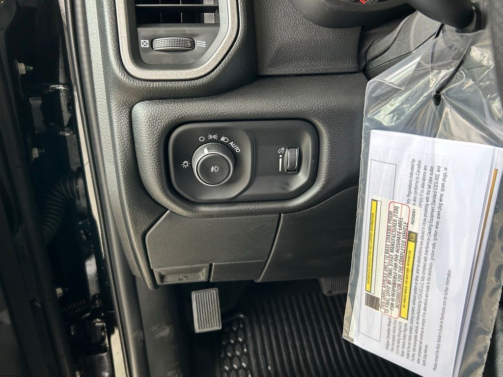 2024 Ram 3500 Tradesman photo 10