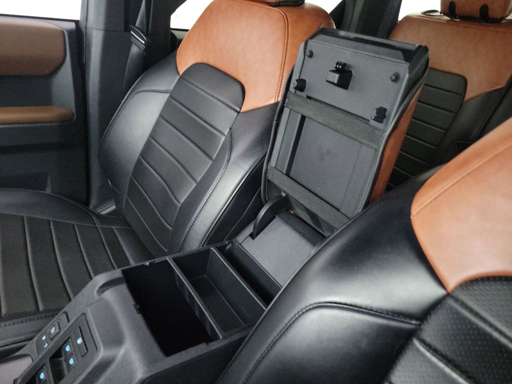 2023 Ford Bronco Outer Banks photo 28