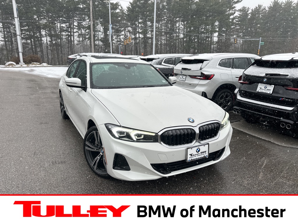 2023 BMW 3 Series 330i's photo