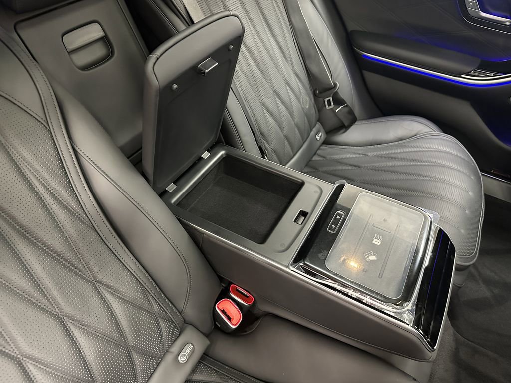 2026 Mercedes Benz S AMG 63 e 4MATIC photo 21