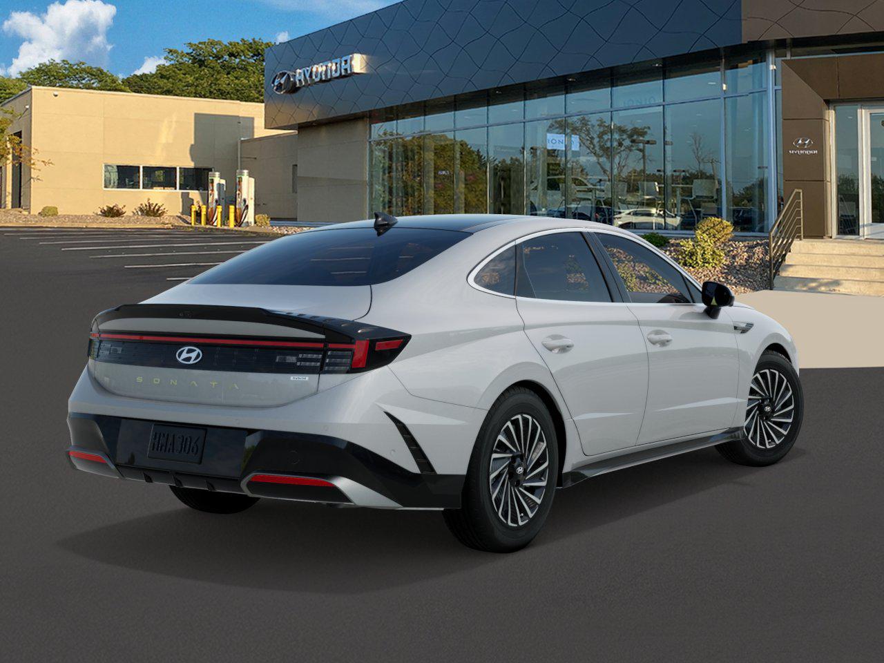 2025 Hyundai Sonata Hybrid Limited photo 4