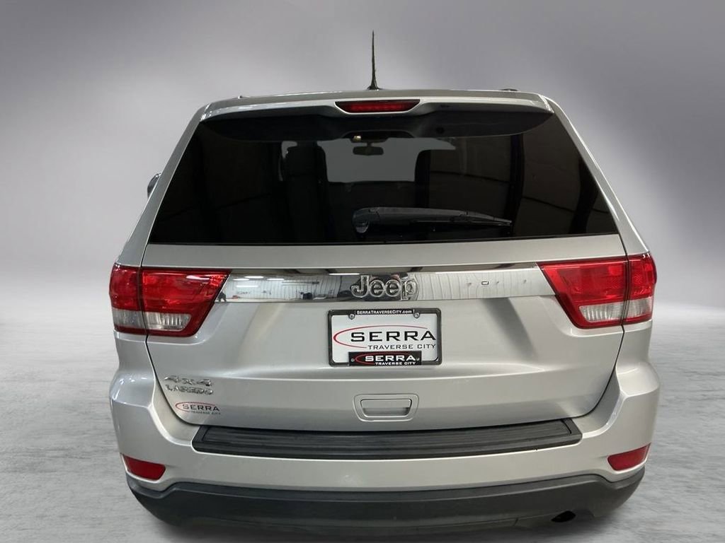 Used 2013 Jeep Grand Cherokee Laredo with VIN 1C4RJFAG8DC595333 for sale in Traverse City, MI