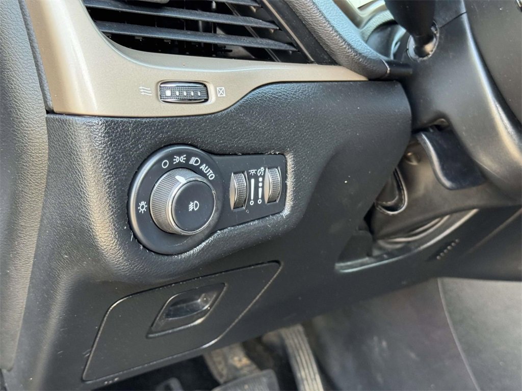2014 Jeep Cherokee Limited photo 7