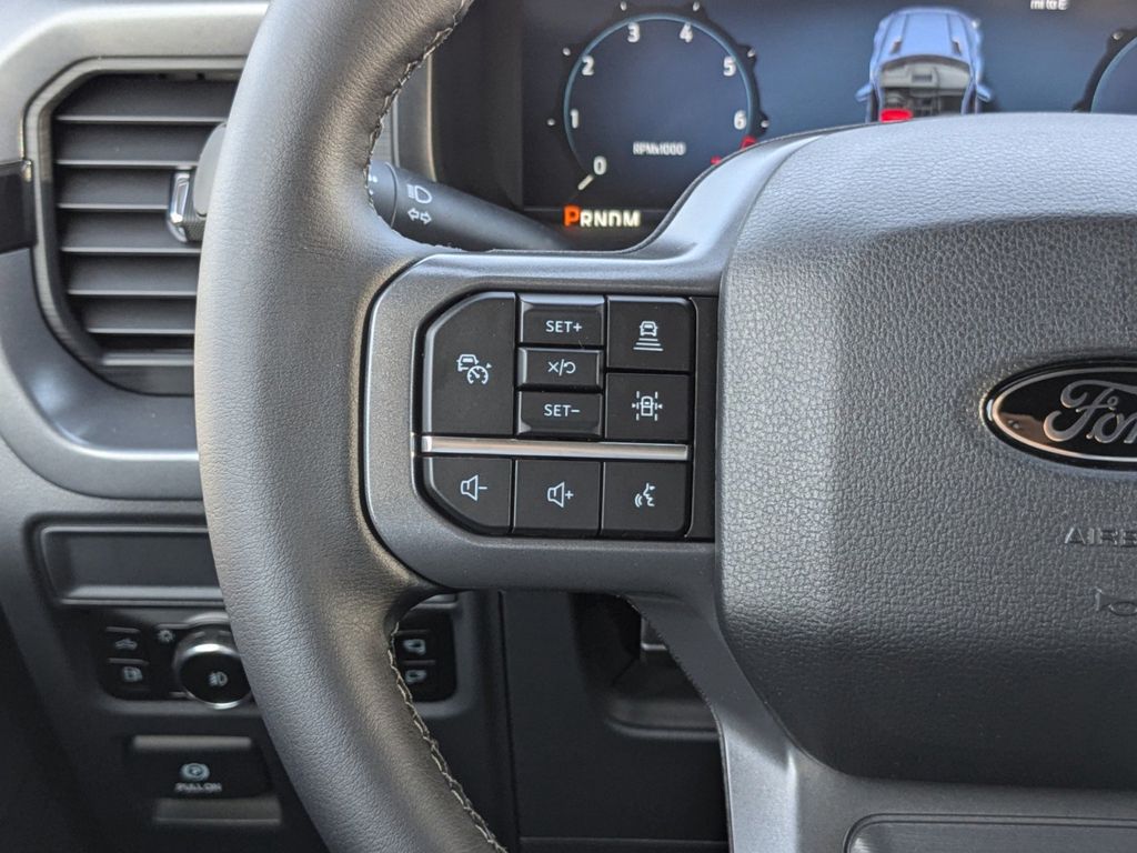 2025 Ford F-150 XLT photo 28