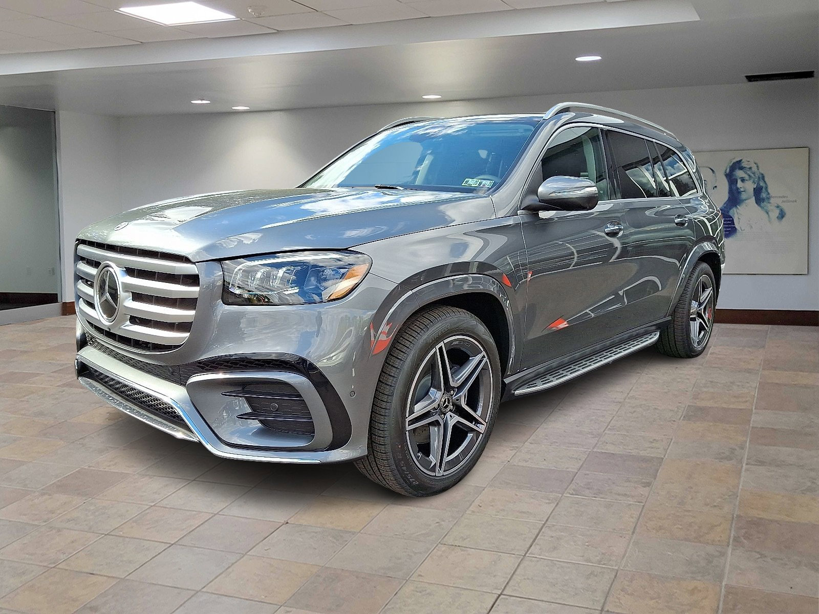 2026 Mercedes Benz GLS 450 4MATIC photo 2
