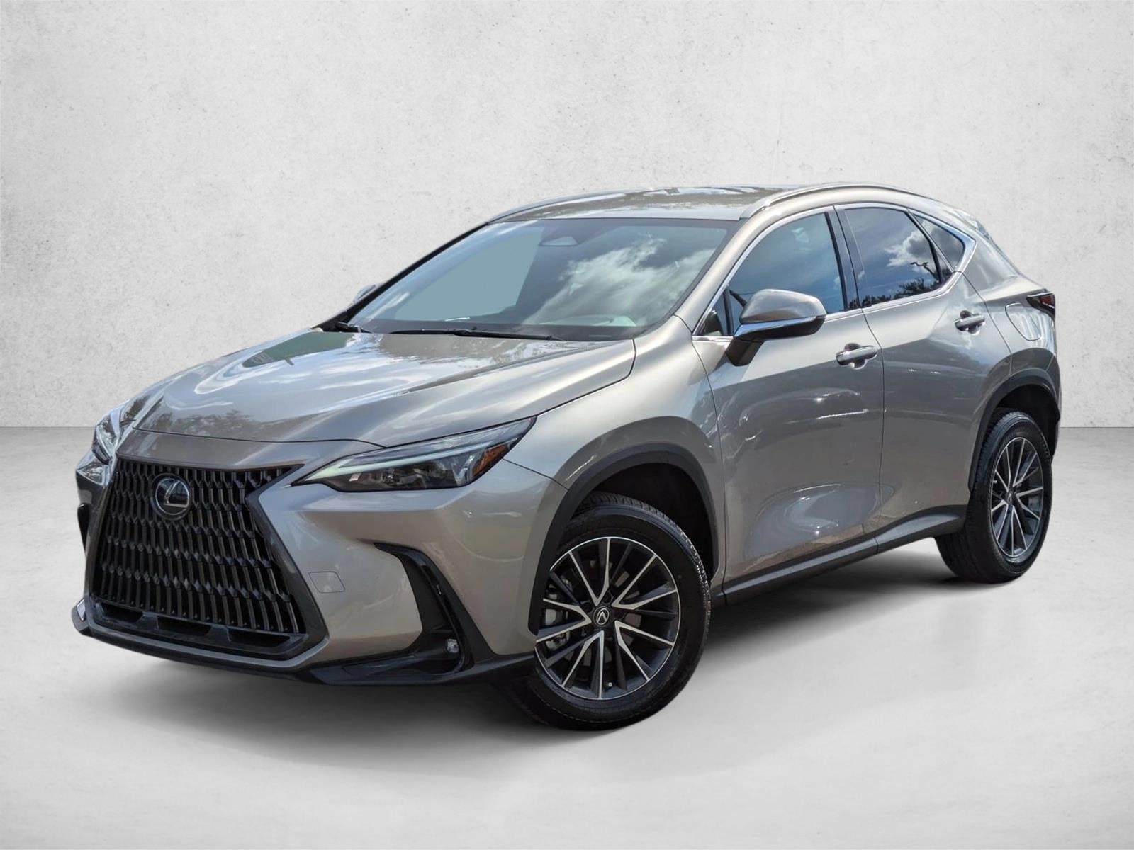 2023 Lexus NX 250's photo