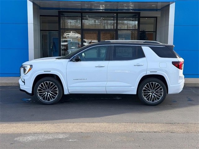 2026 GMC Terrain Denali's photo