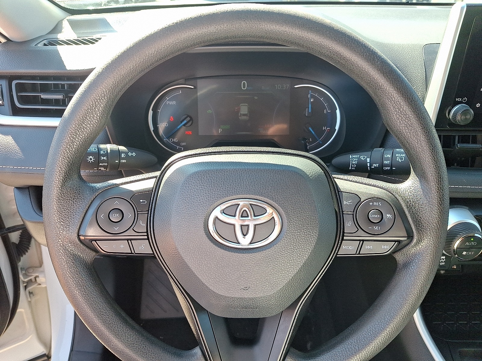 2023 Toyota RAV4 Hybrid photo 17