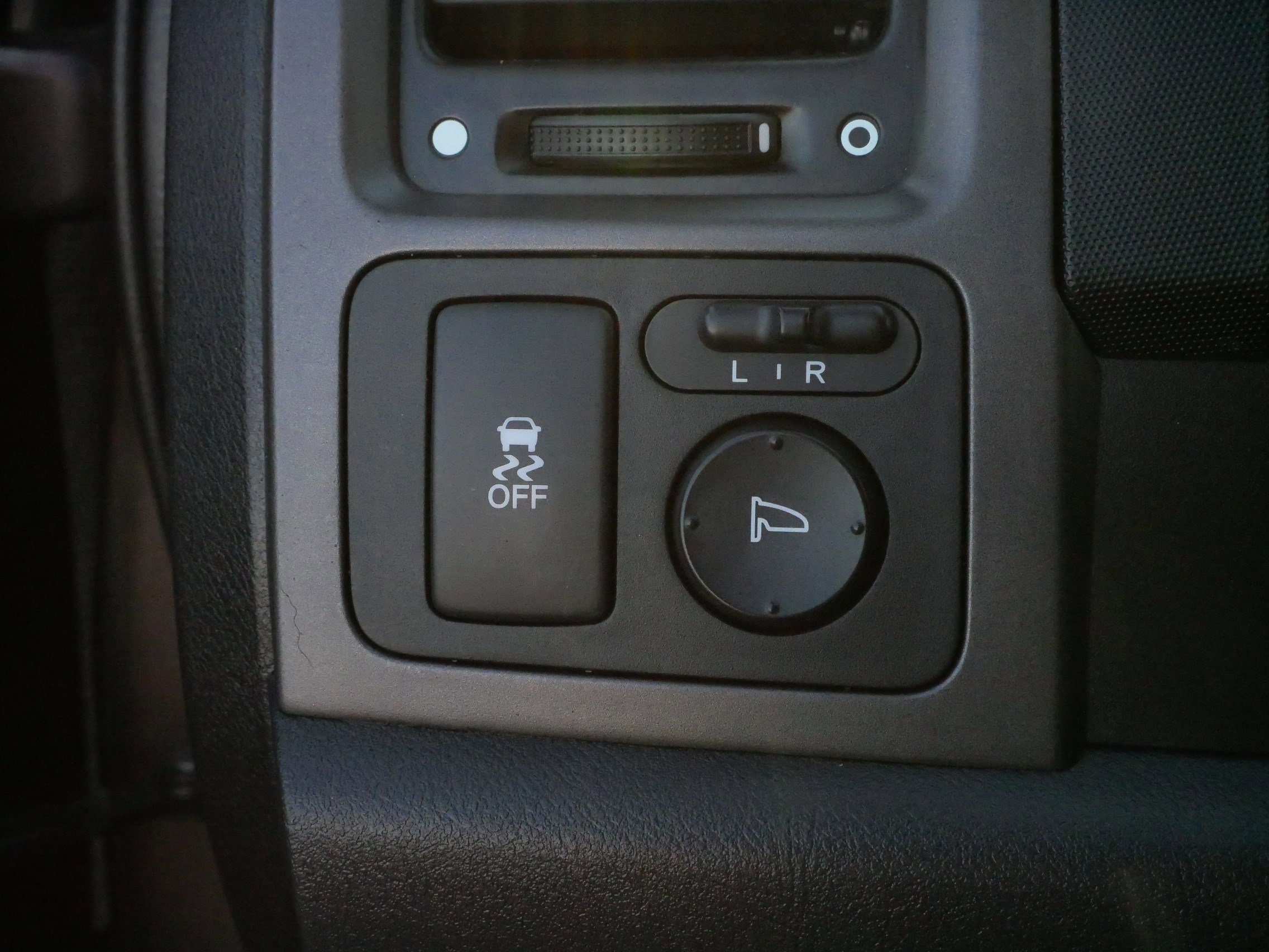 2010 Honda CR-V EX-L photo 23