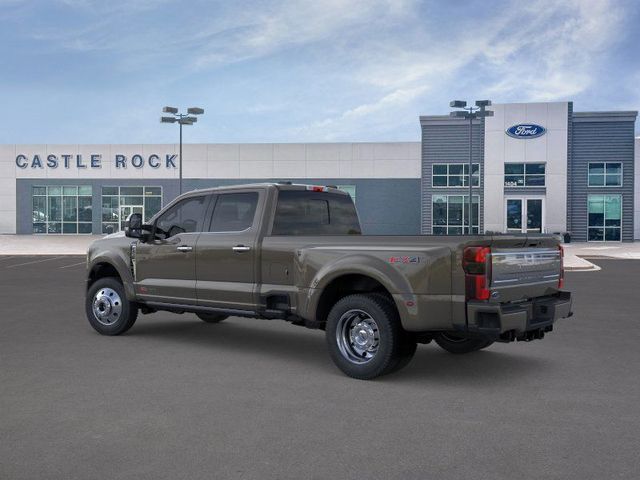 2026 Ford F-450 Platinum photo 3