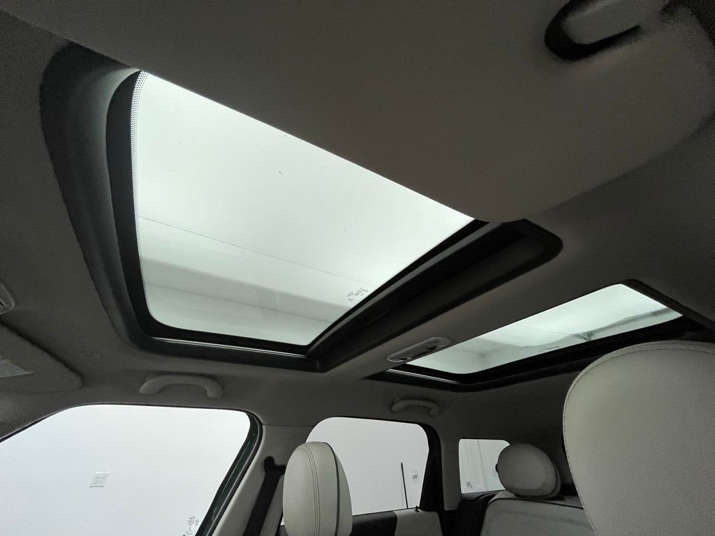 2021 Mini Cooper Signature photo 3