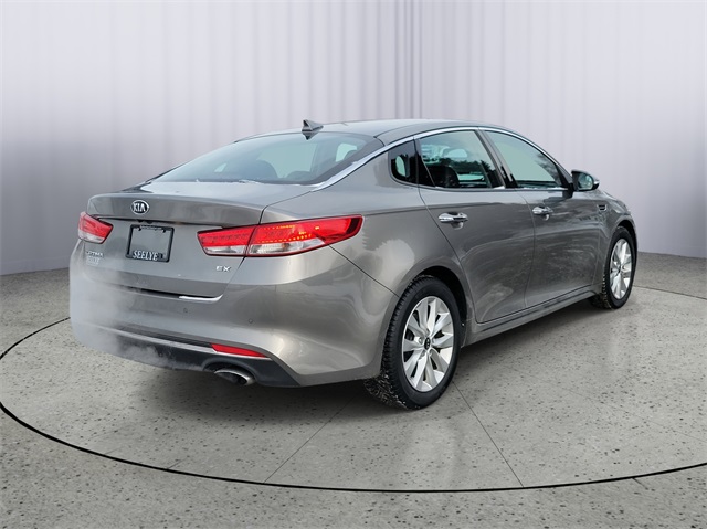 Used 2018 Kia Optima EX with VIN 5XXGU4L38JG195457 for sale in Battle Creek, MI