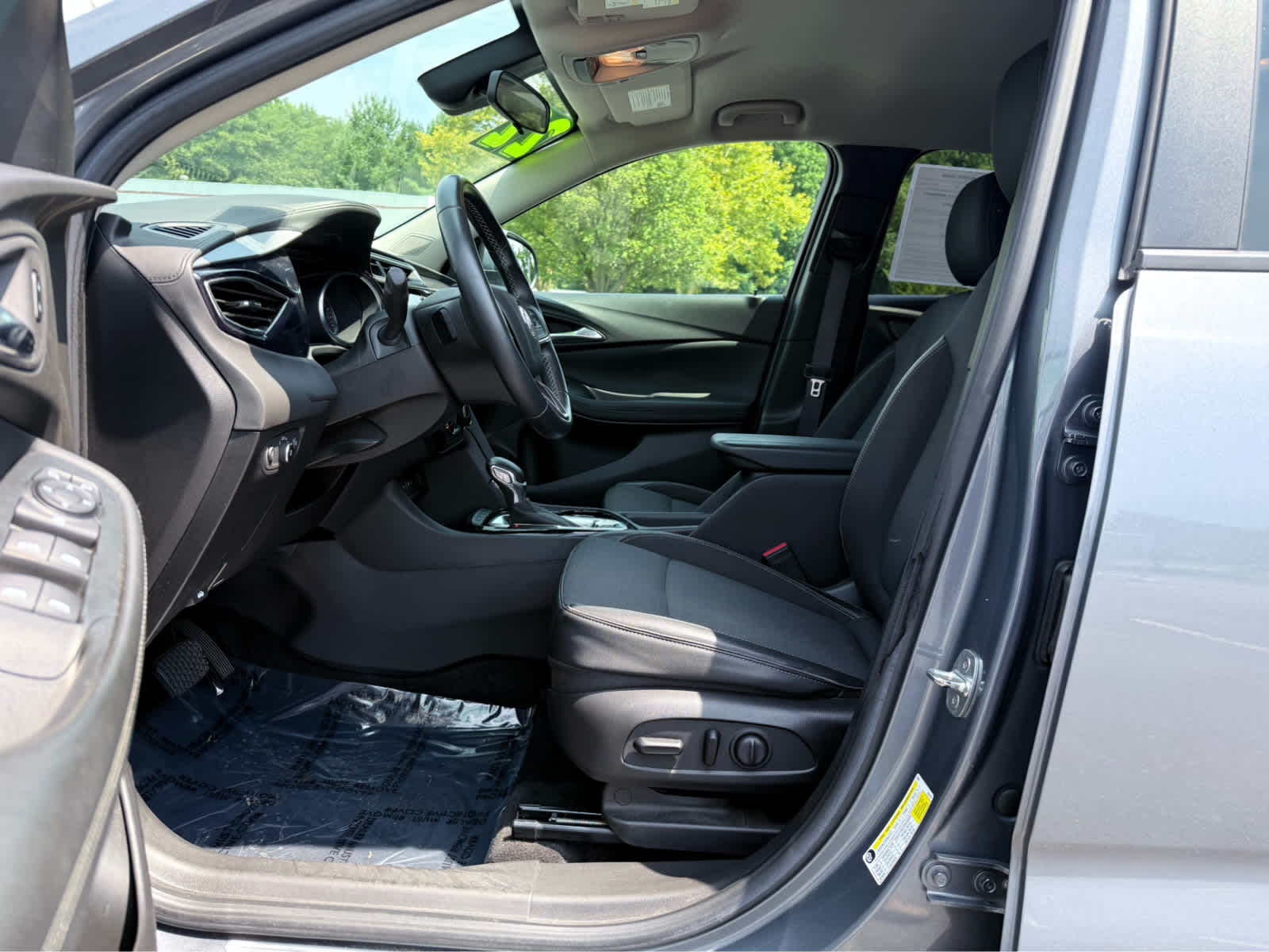 2022 Buick Encore GX Preferred photo 13