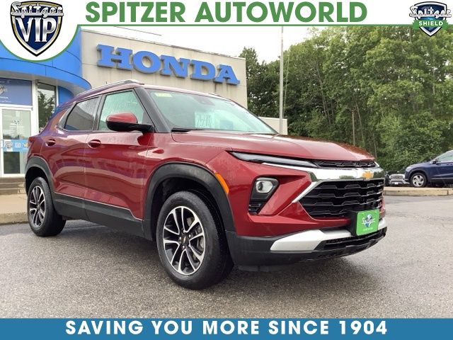 2025 Chevrolet Trailblazer LT's photo