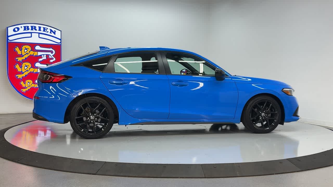 2022 Honda Civic Hatchback Sport photo 4