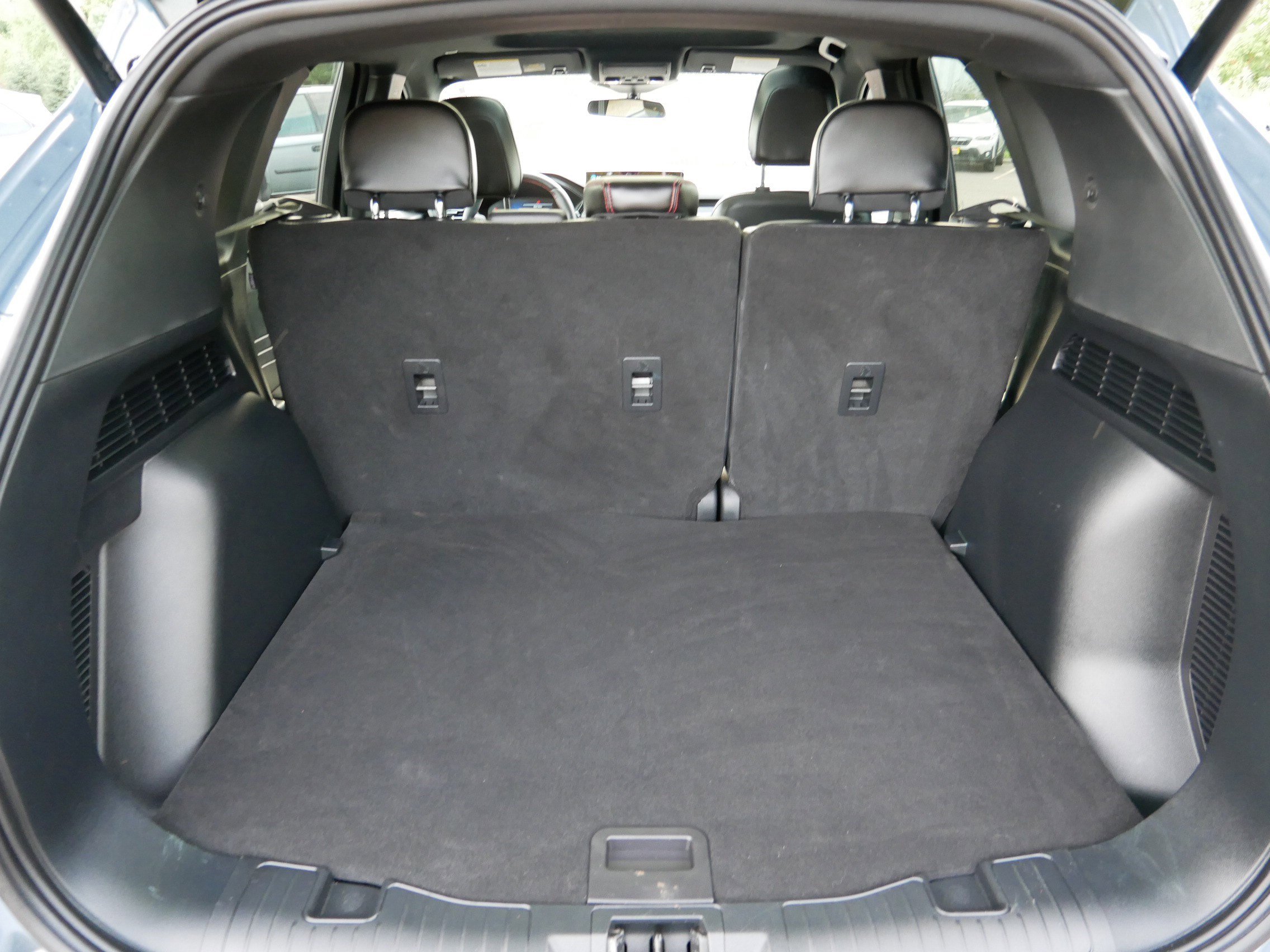 2025 Ford Escape ST-Line photo 17