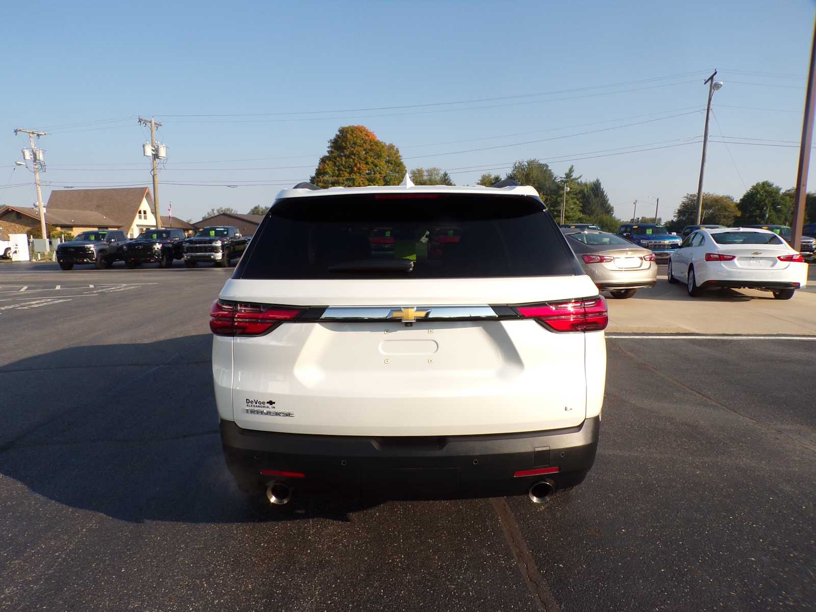 2022 Chevrolet Traverse Cloth photo 3