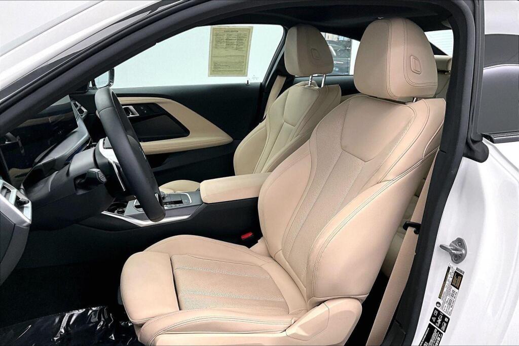 2025 Bmw 230i xDrive photo 4