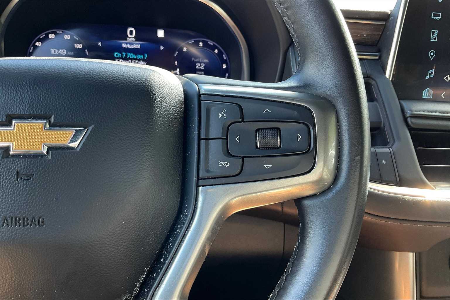 2023 Chevrolet Suburban LT photo 18