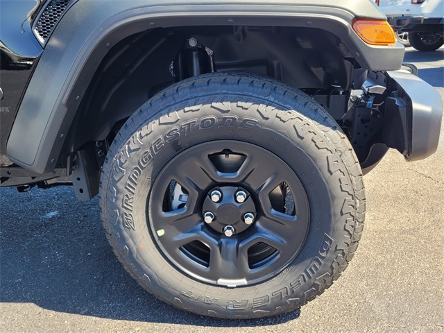 2025 Jeep Gladiator Sport photo 10
