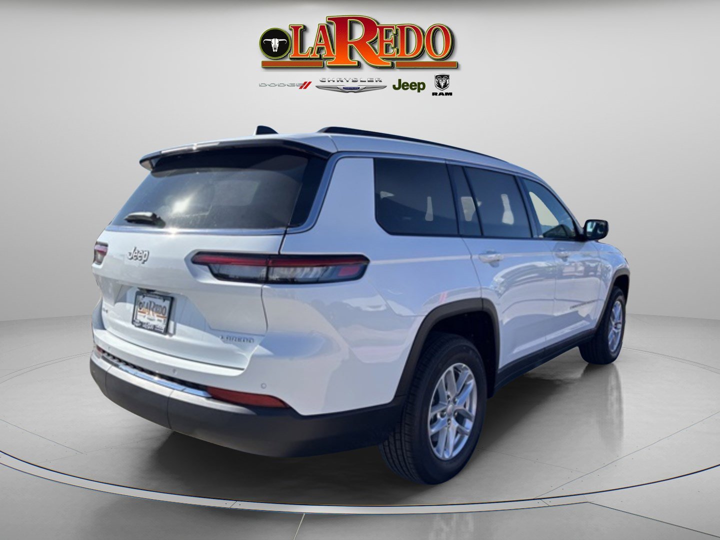 2025 Jeep Grand Cherokee Laredo Altitude photo 7